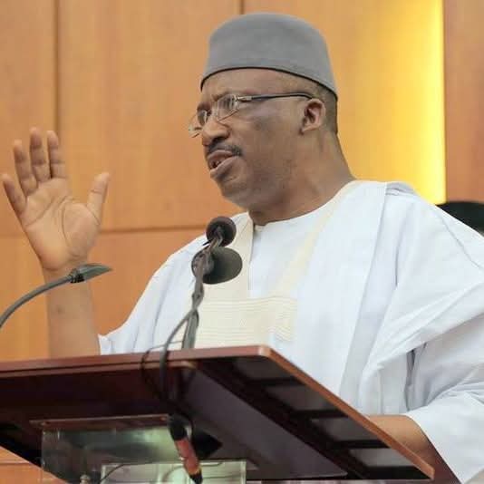 Dambazau Ya Zargi Amurka da Shirya Kafa Sansanin Soji a Najeriya